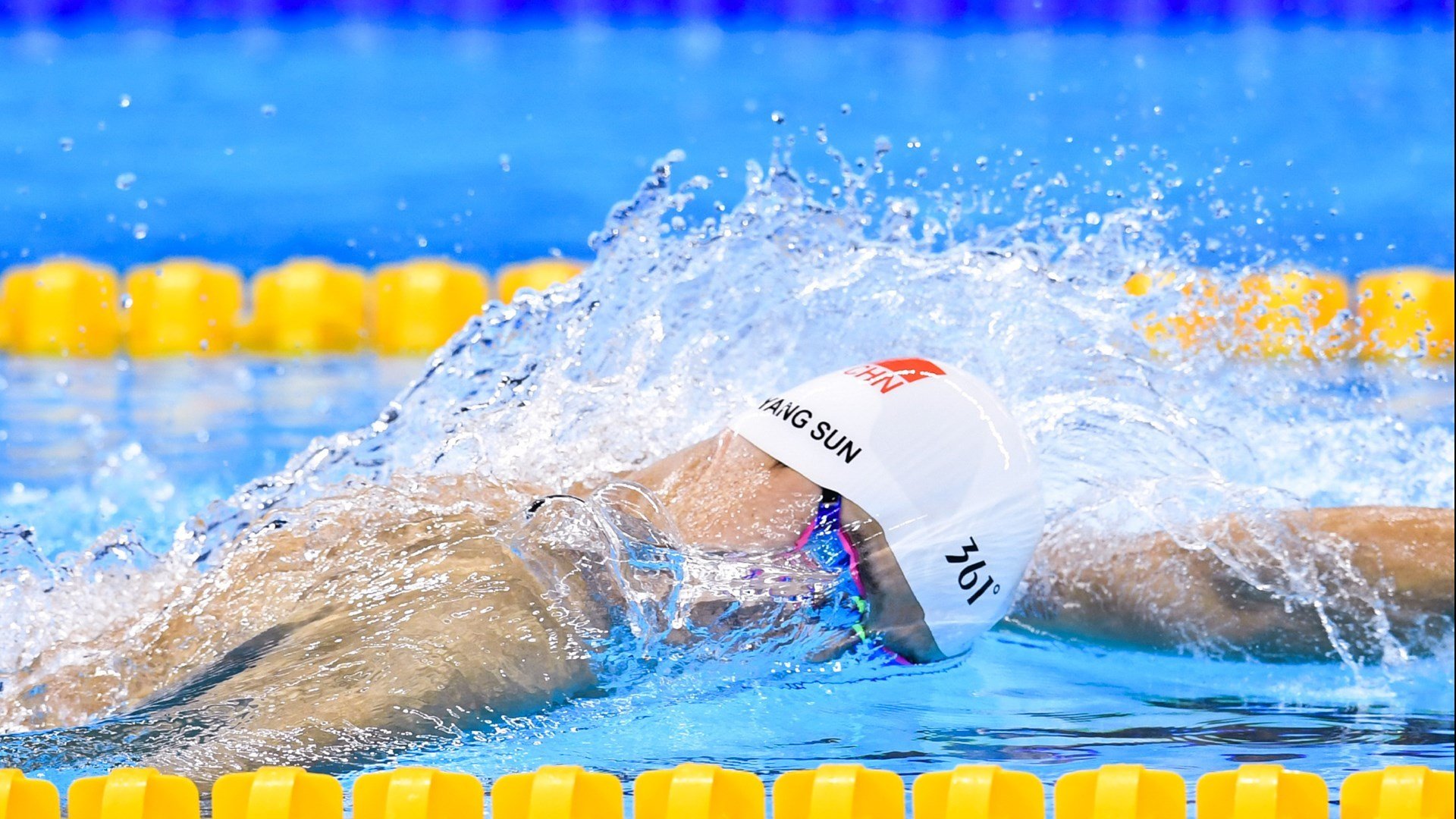 开云体育视频直播-拜仁慕尼黑强势领跑德甲，争冠形势已定