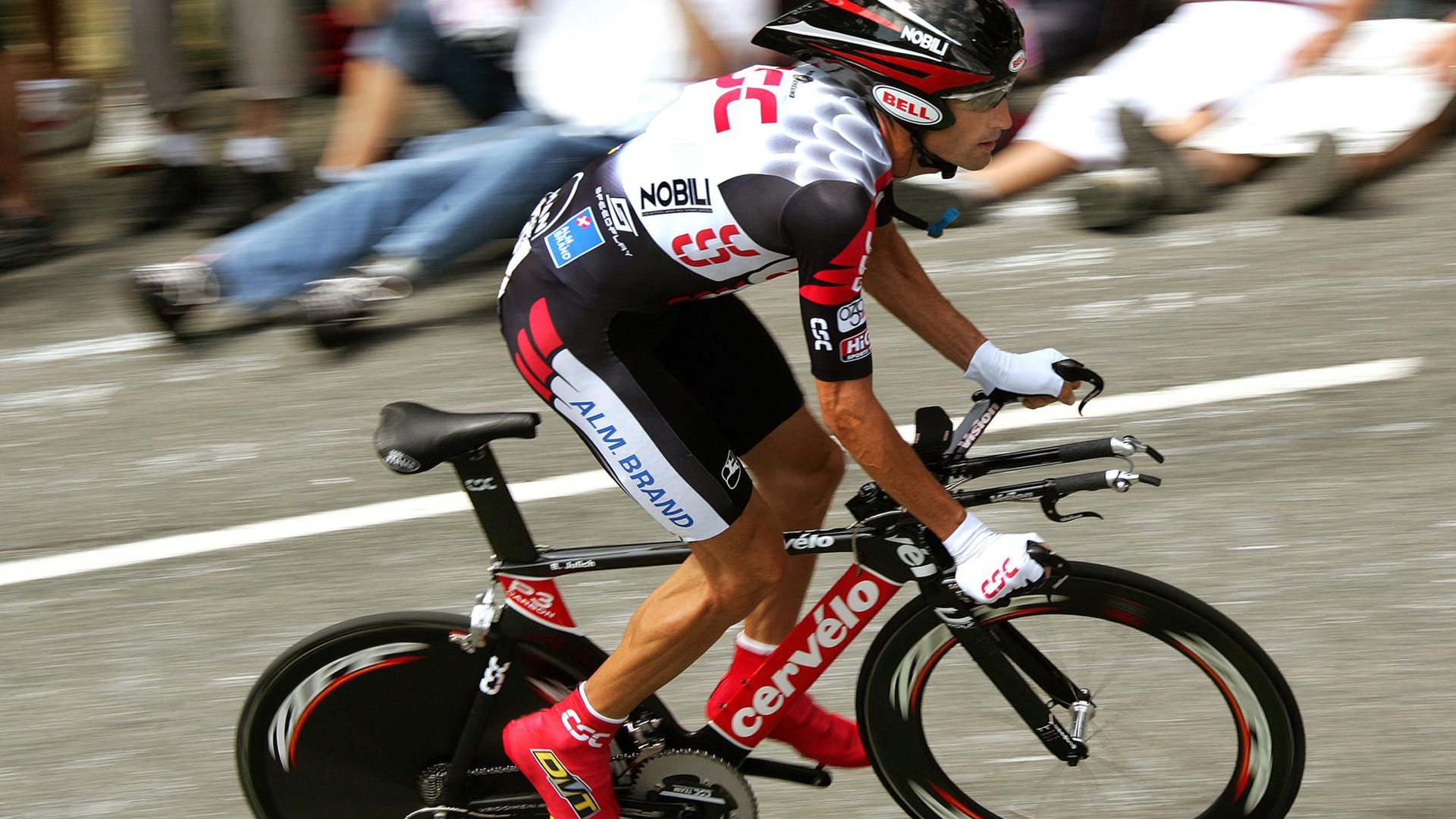 开云入口-贝尔哈德·福特：凭借冷静的场上决策，提升全黑队比赛节奏，贝尔福特vs丹亨德森